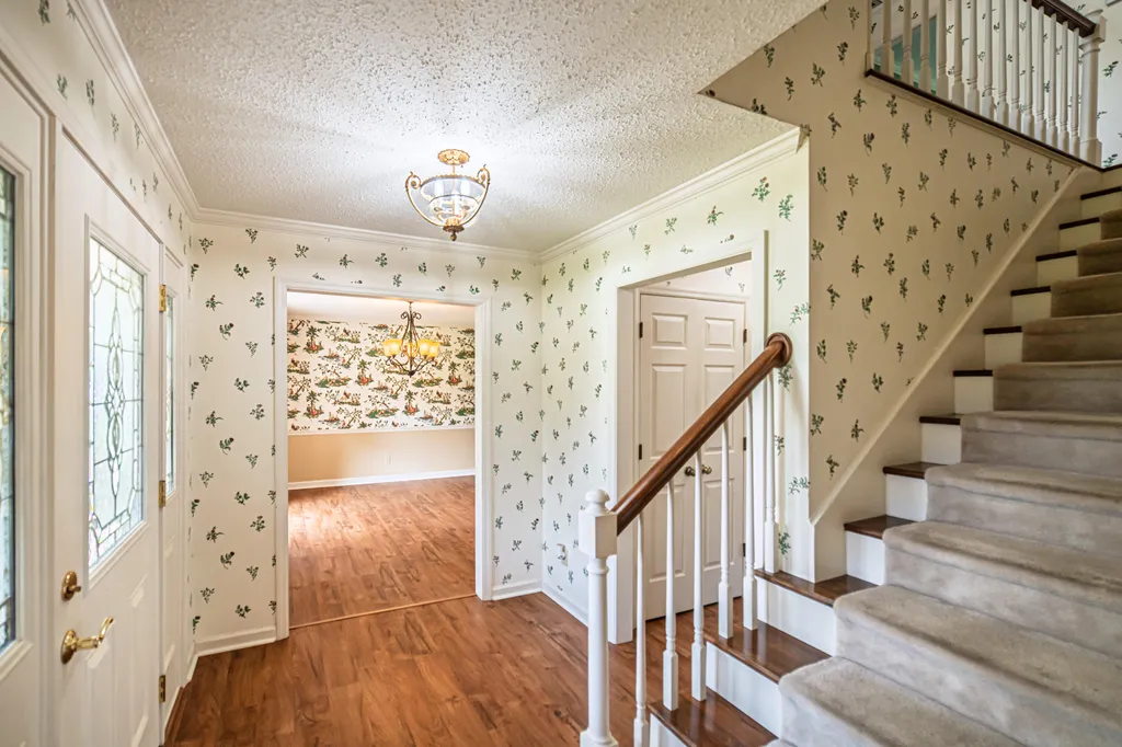 323 Meadowaire Drive Paducah KY 42003