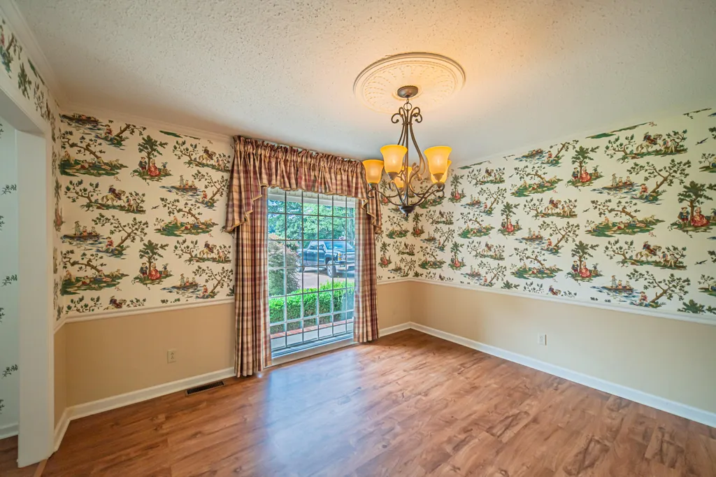 323 Meadowaire Drive Paducah KY 42003