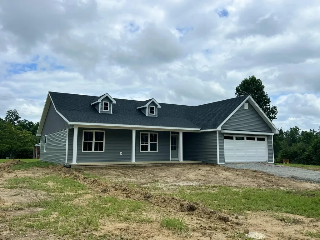 121 Deerview Lane Russell Springs KY 42642