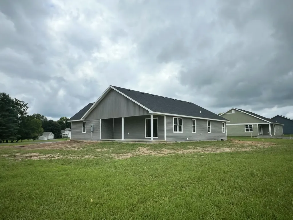 121 Deerview Lane Russell Springs KY 42642