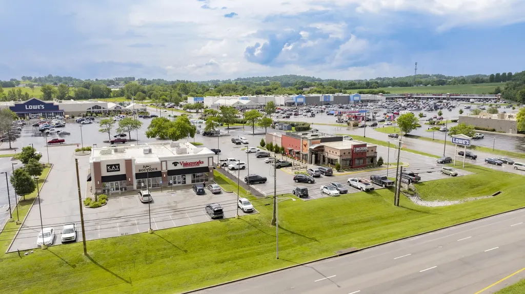 2007 S Highway 27 Somerset KY 42501