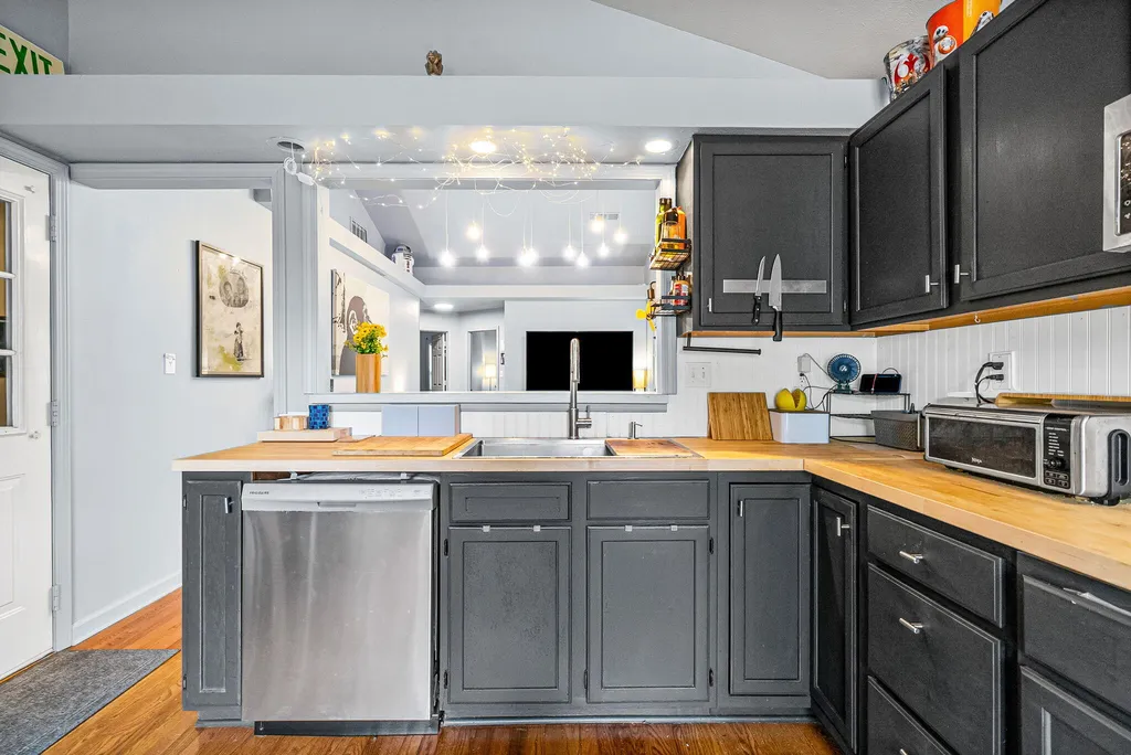 302 Northwind Drive Hopkinsville KY 42240
