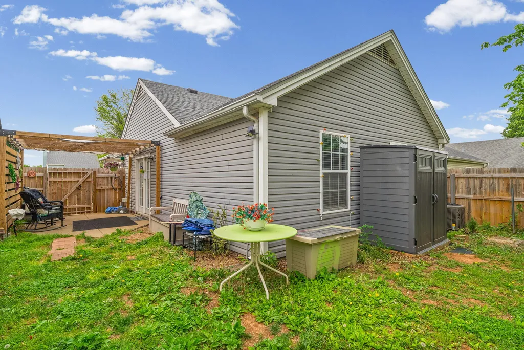 302 Northwind Drive Hopkinsville KY 42240