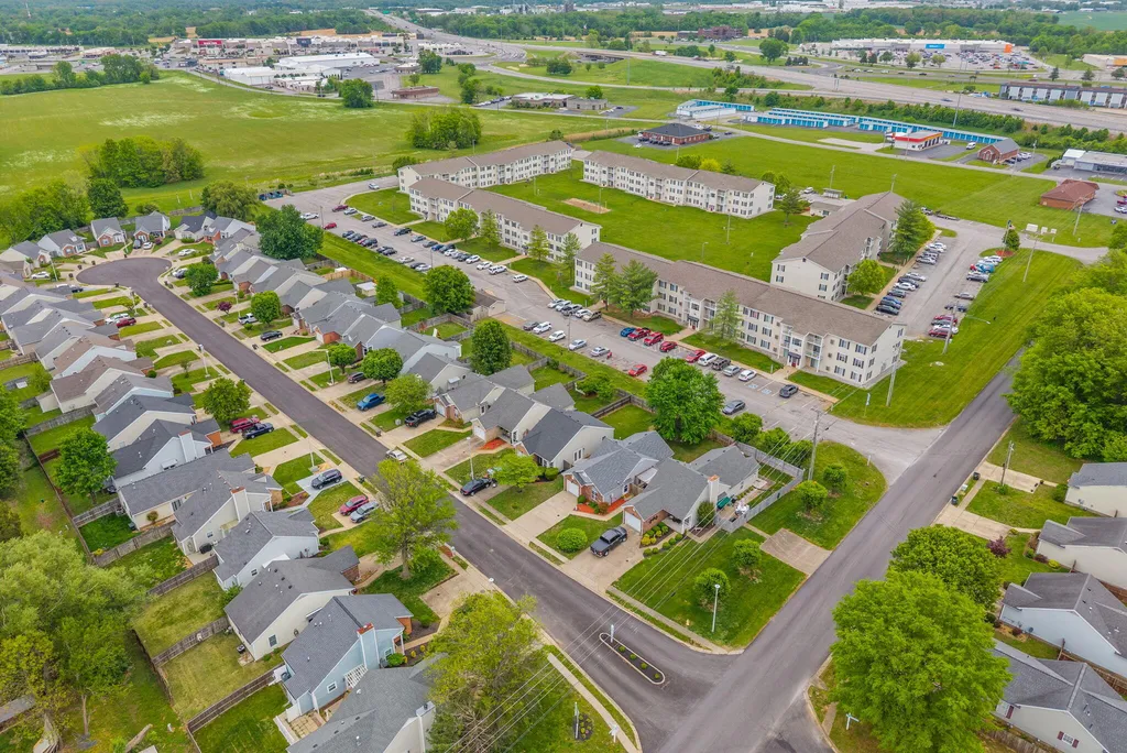 302 Northwind Drive Hopkinsville KY 42240