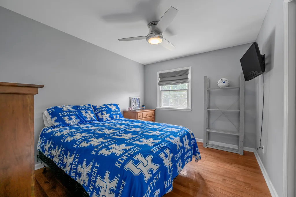 1556 Wellesley Drive Lexington KY 40513