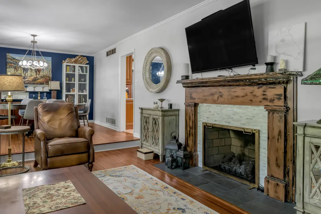 1556 Wellesley Drive Lexington KY 40513