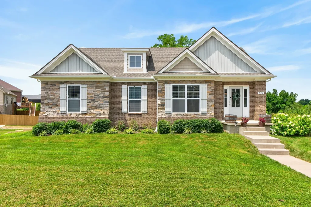 201 James Thomas Way Richmond KY 40475