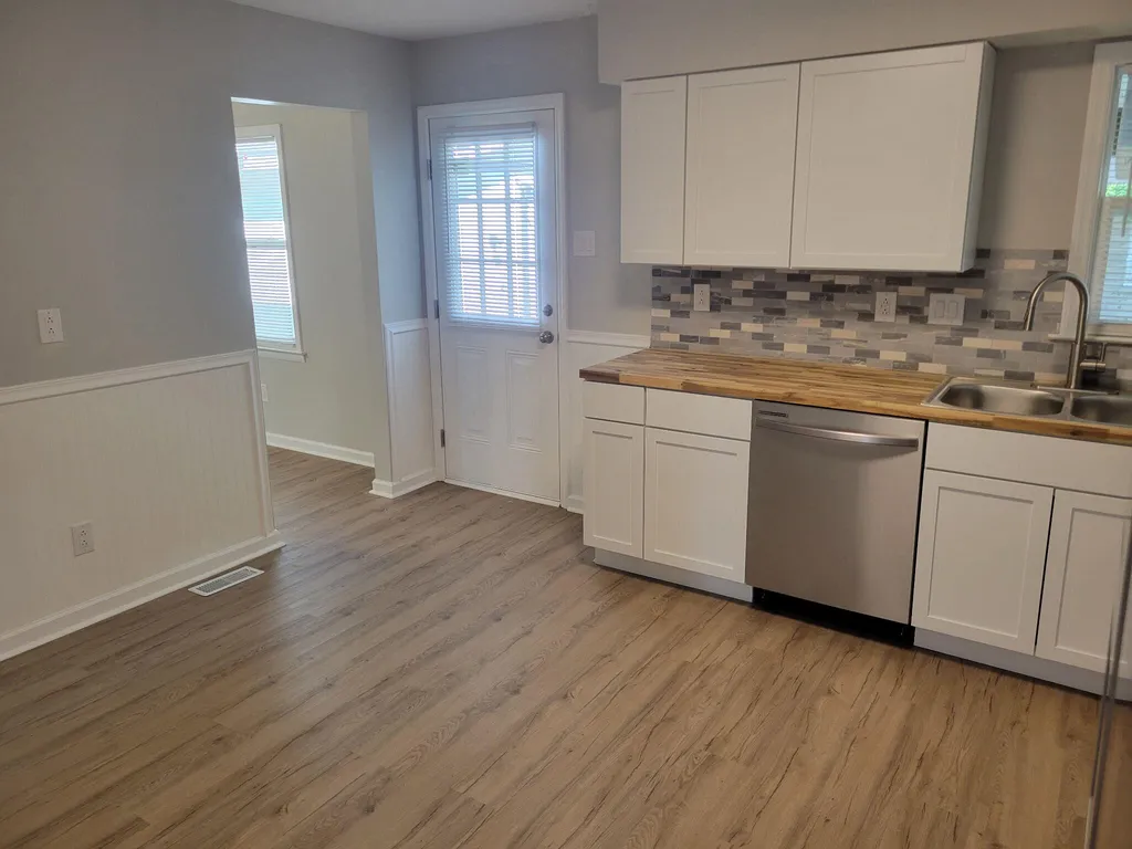 1997 Greenleaf Drive Lexington KY 40505