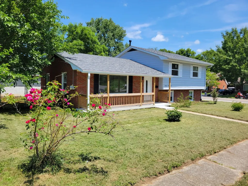 1997 Greenleaf Drive Lexington KY 40505
