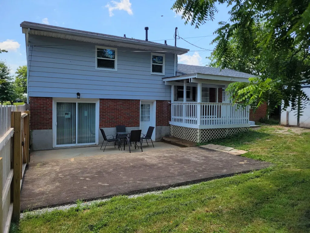 1997 Greenleaf Drive Lexington KY 40505