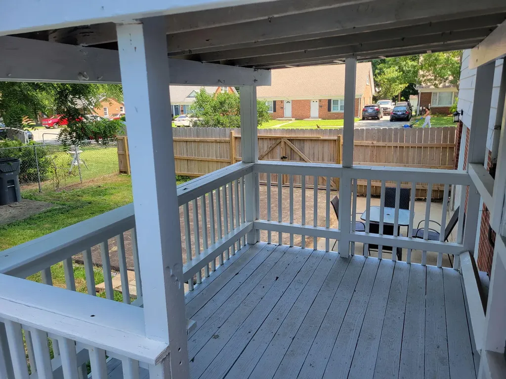 1997 Greenleaf Drive Lexington KY 40505