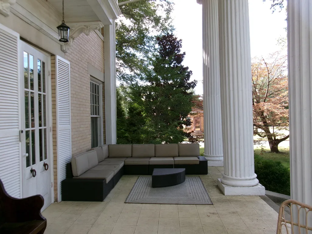 504 E College Street Mayfield KY 42066