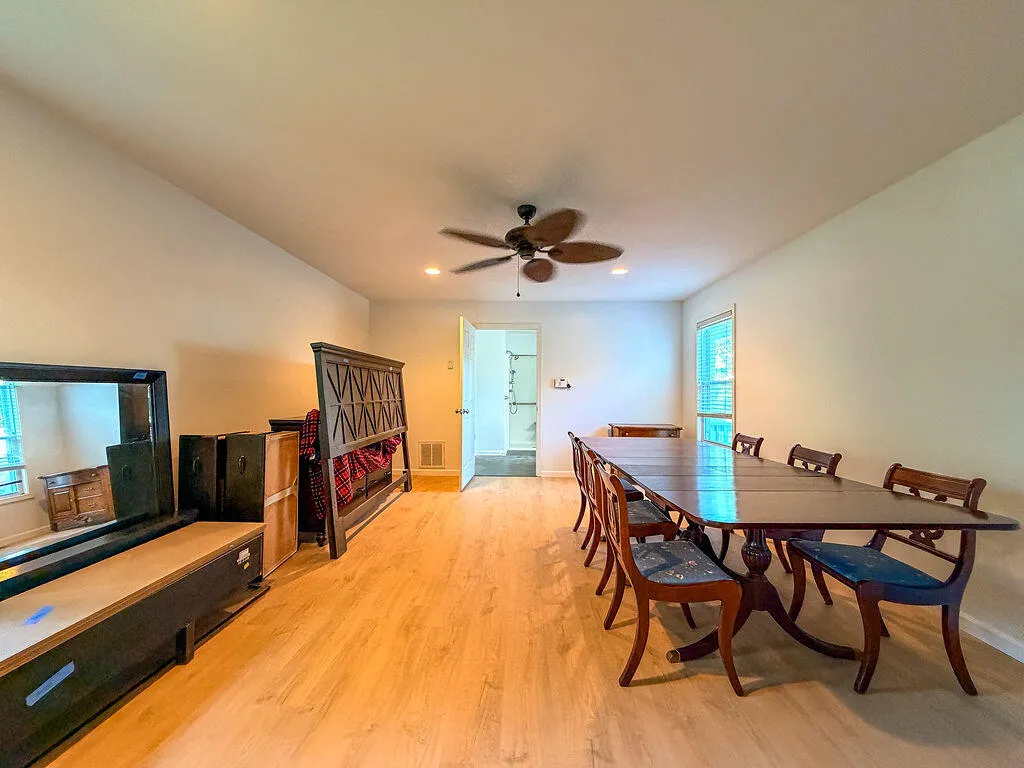 3655 Kentucky 303 Mayfield KY 42066