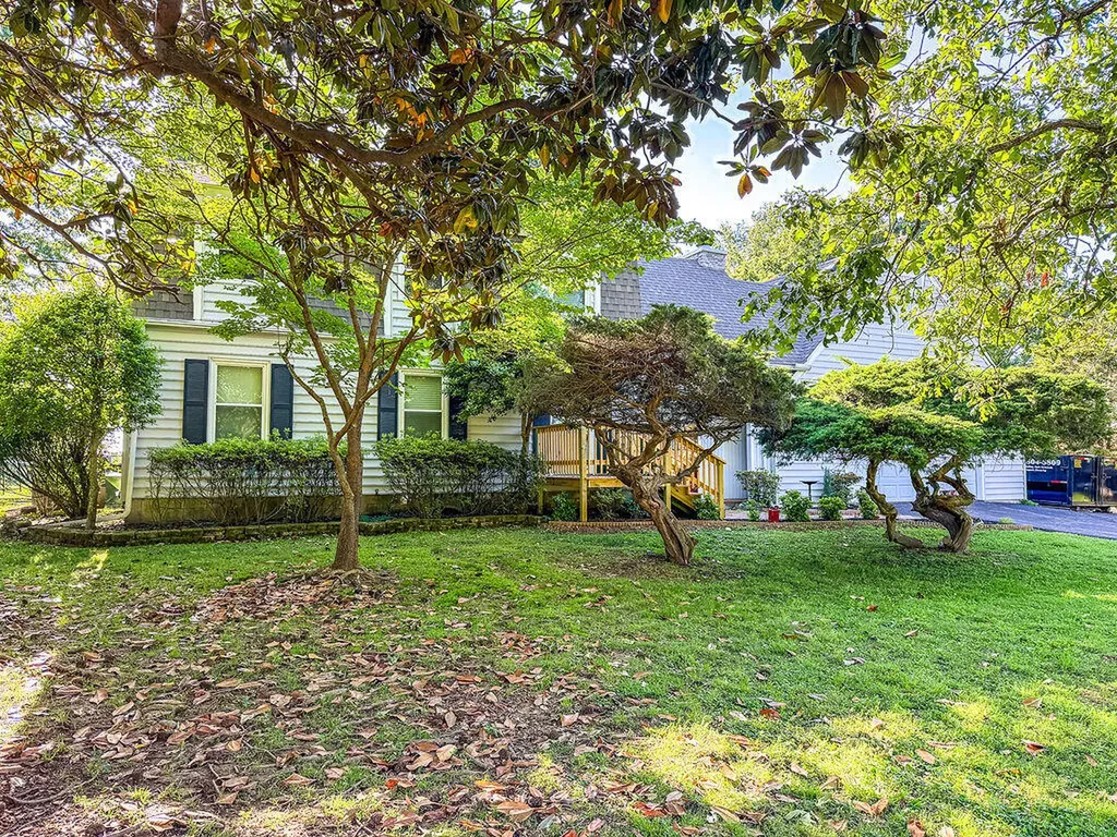 3655 Kentucky 303 Mayfield KY 42066