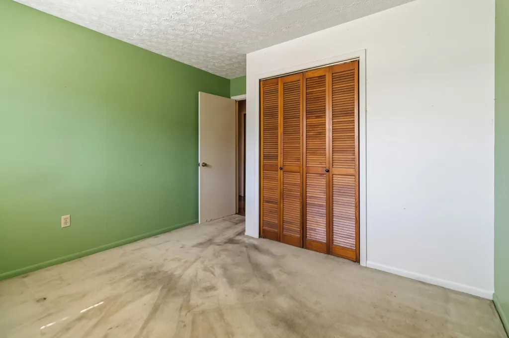 37 Kentucky Lane Williamsburg KY 40769