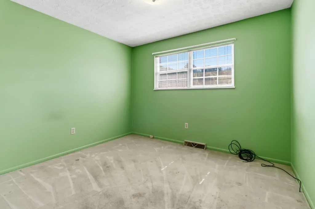 37 Kentucky Lane Williamsburg KY 40769