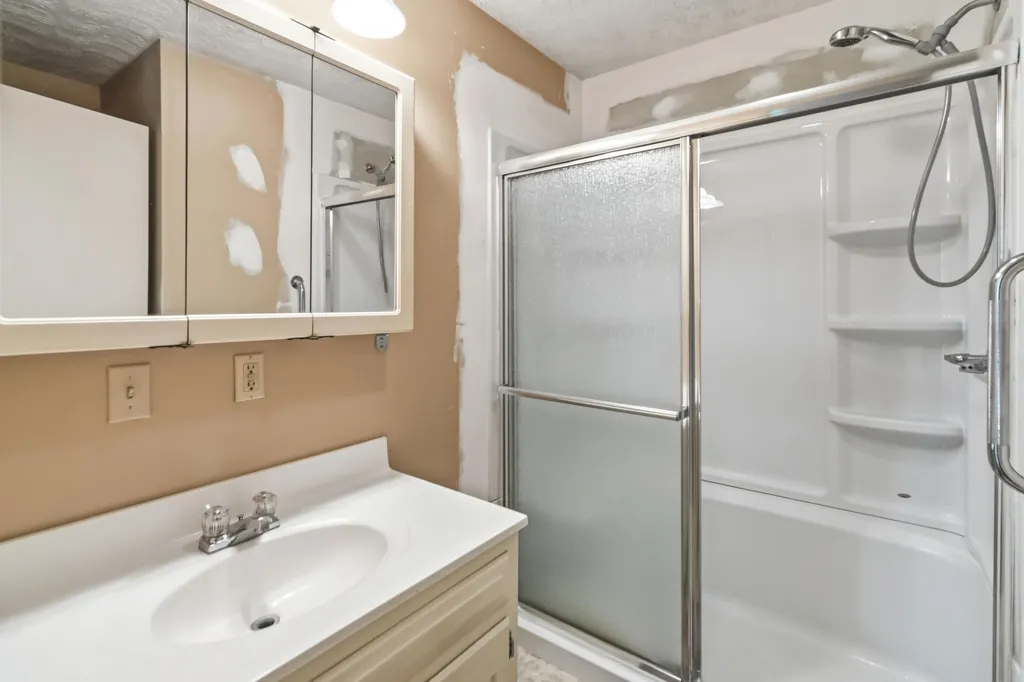37 Kentucky Lane Williamsburg KY 40769