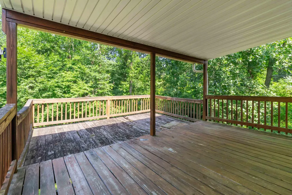 37 Kentucky Lane Williamsburg KY 40769