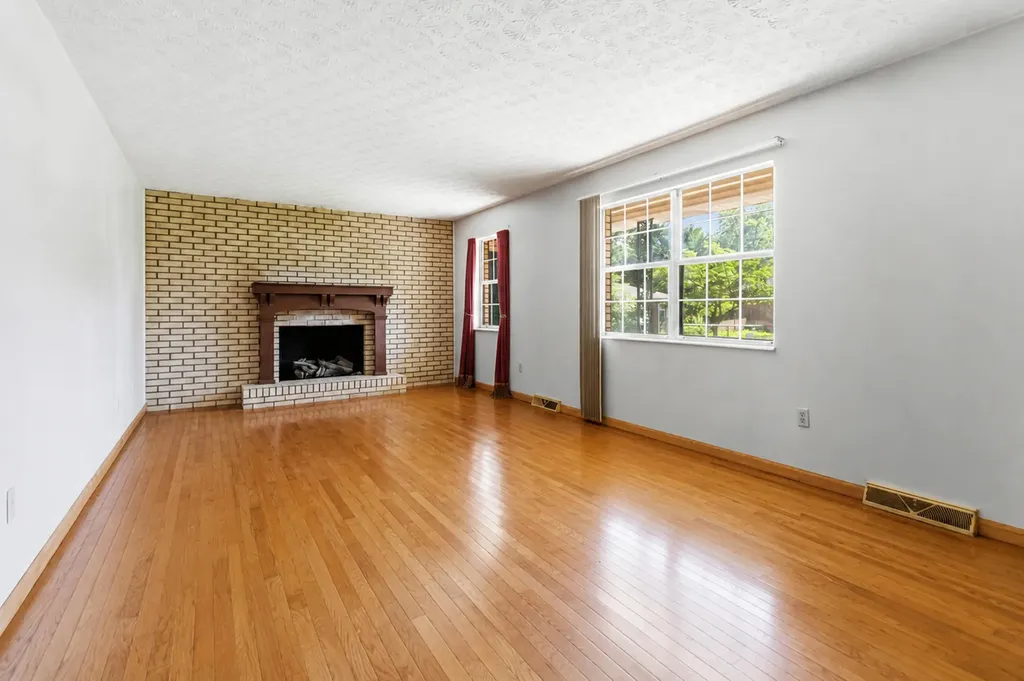 37 Kentucky Lane Williamsburg KY 40769