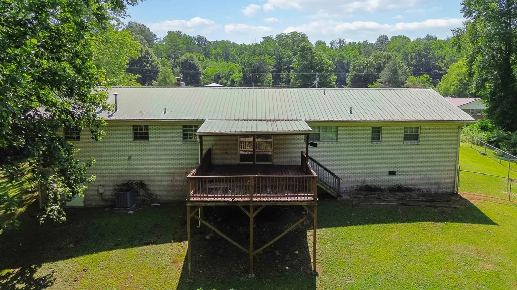 37 Kentucky Lane Williamsburg KY 40769