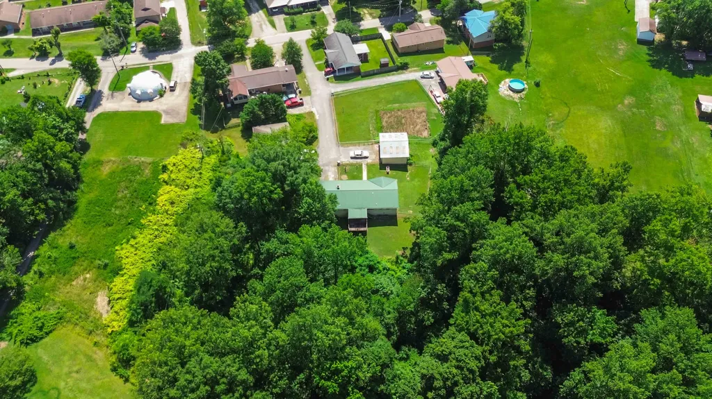 37 Kentucky Lane Williamsburg KY 40769