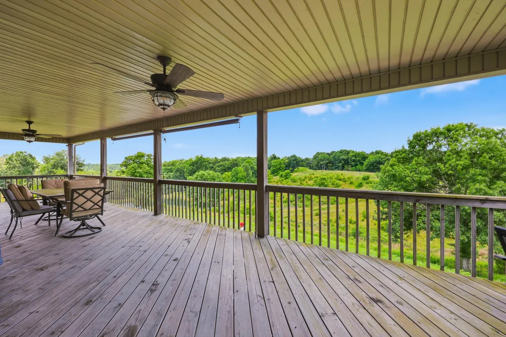 1010 Redwing Way Lawrenceburg KY 40342