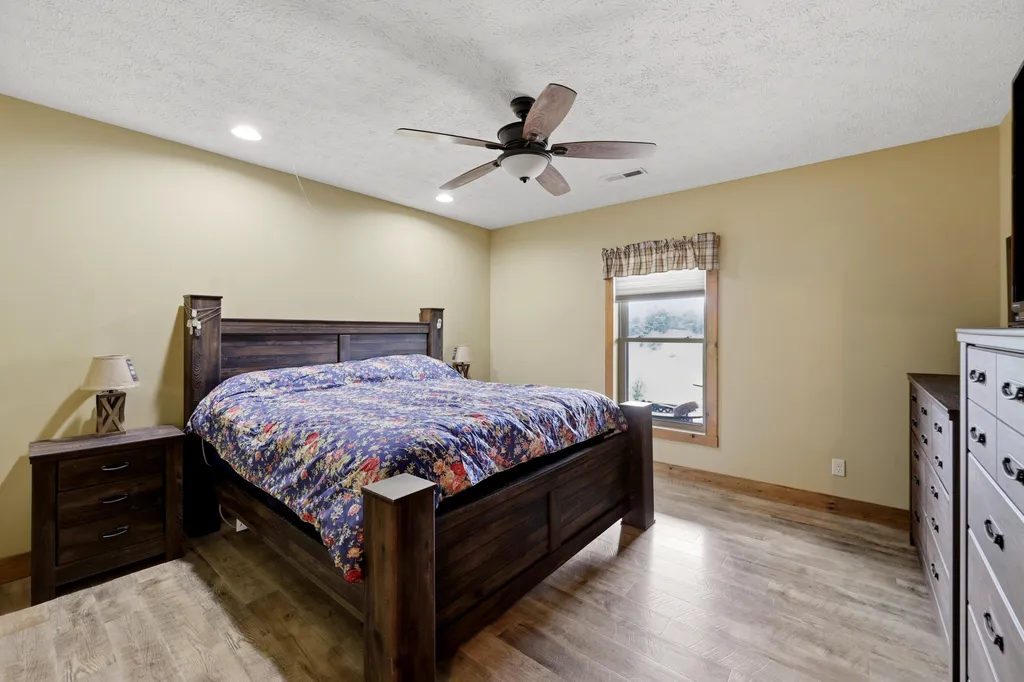 1010 Redwing Way Lawrenceburg KY 40342