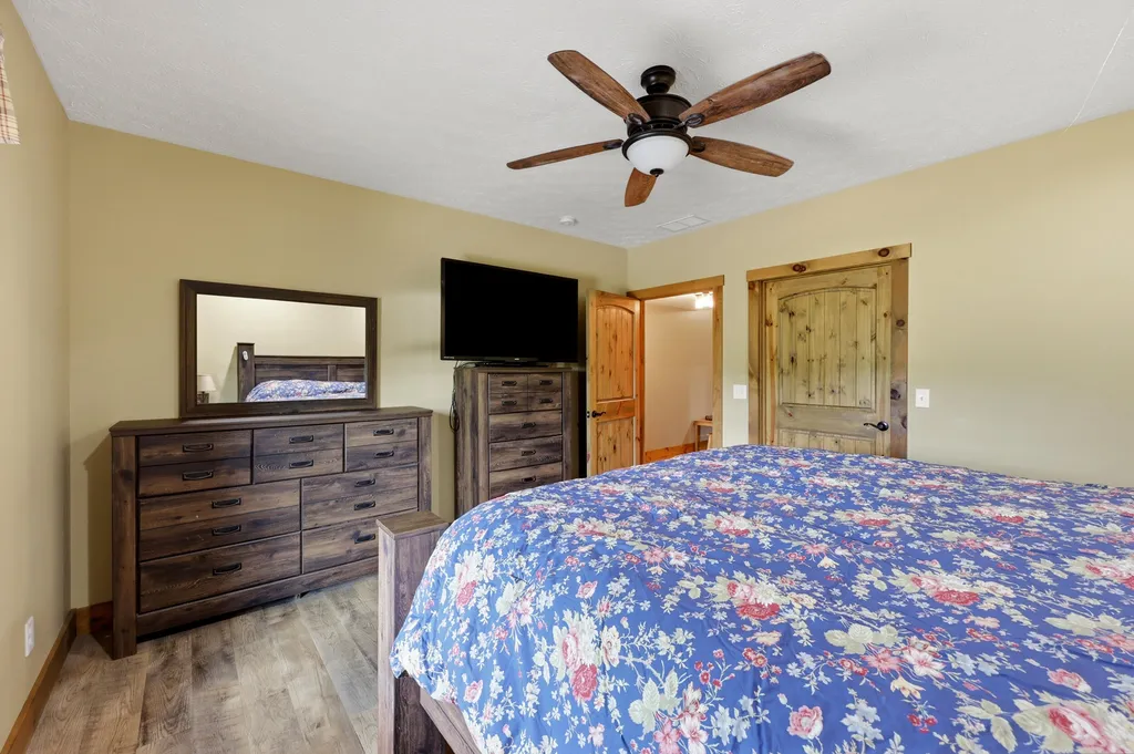 1010 Redwing Way Lawrenceburg KY 40342
