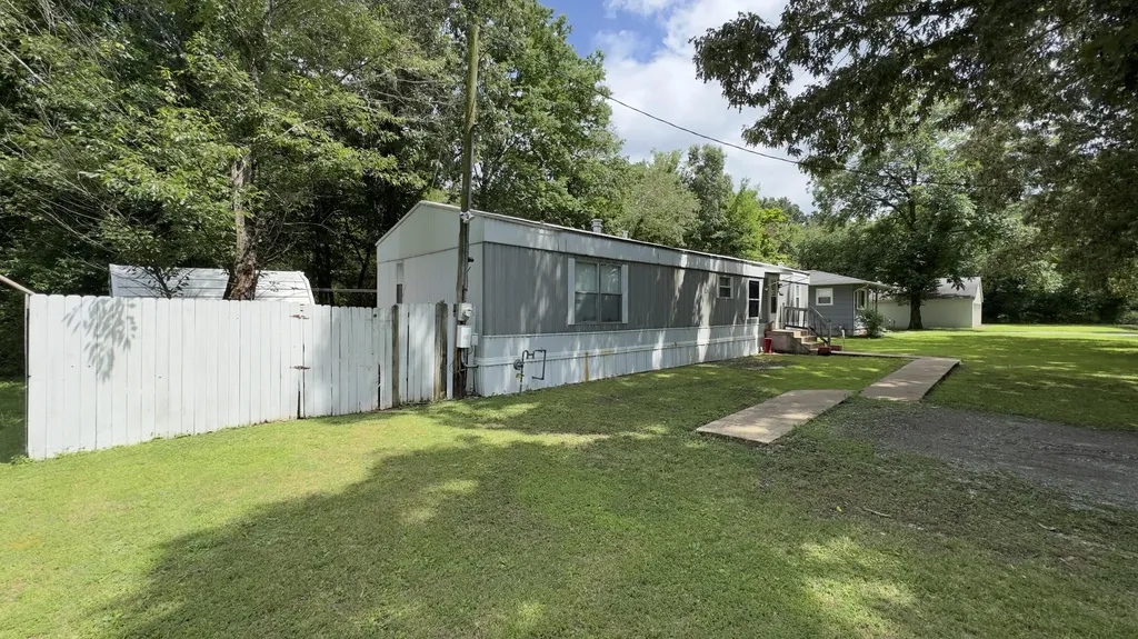 3110 Shelbourne Street Paducah KY 42003