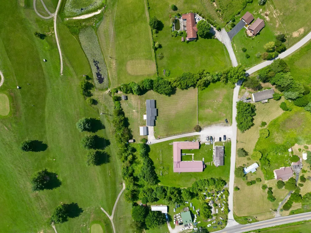 260 Putter Lane Beattyville KY 41311