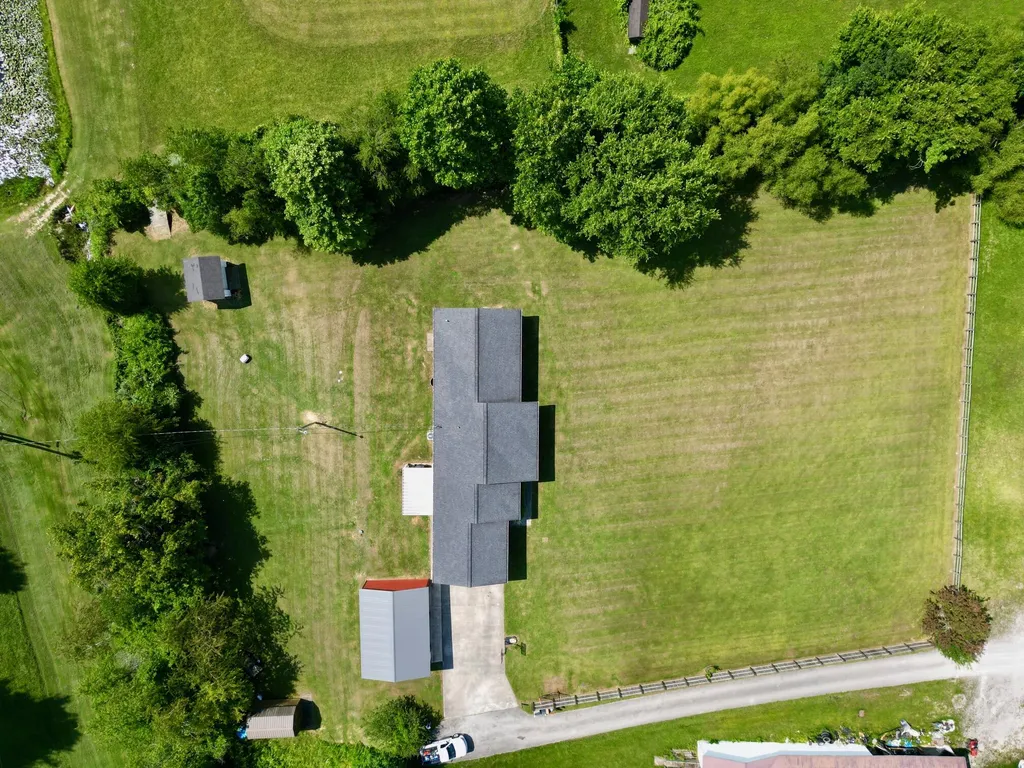 260 Putter Lane Beattyville KY 41311