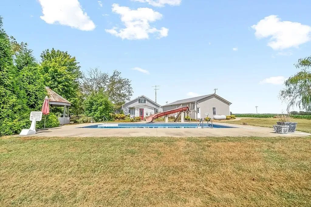 9575 Julien Road Hopkinsville KY 42240