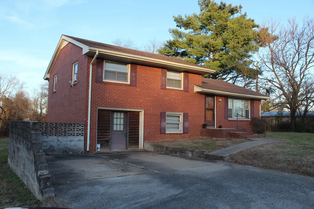 2701 N Friendship Road Paducah KY 42001