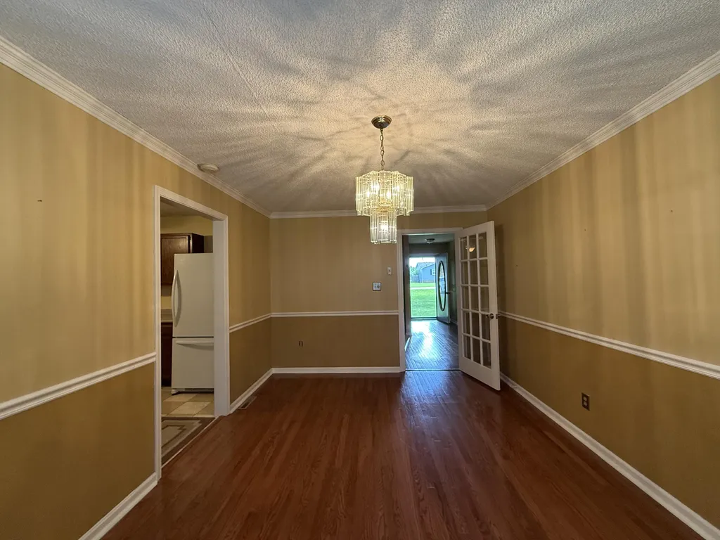 338 Natchez Trace Mayfield KY 42066