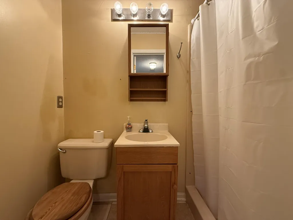 338 Natchez Trace Mayfield KY 42066