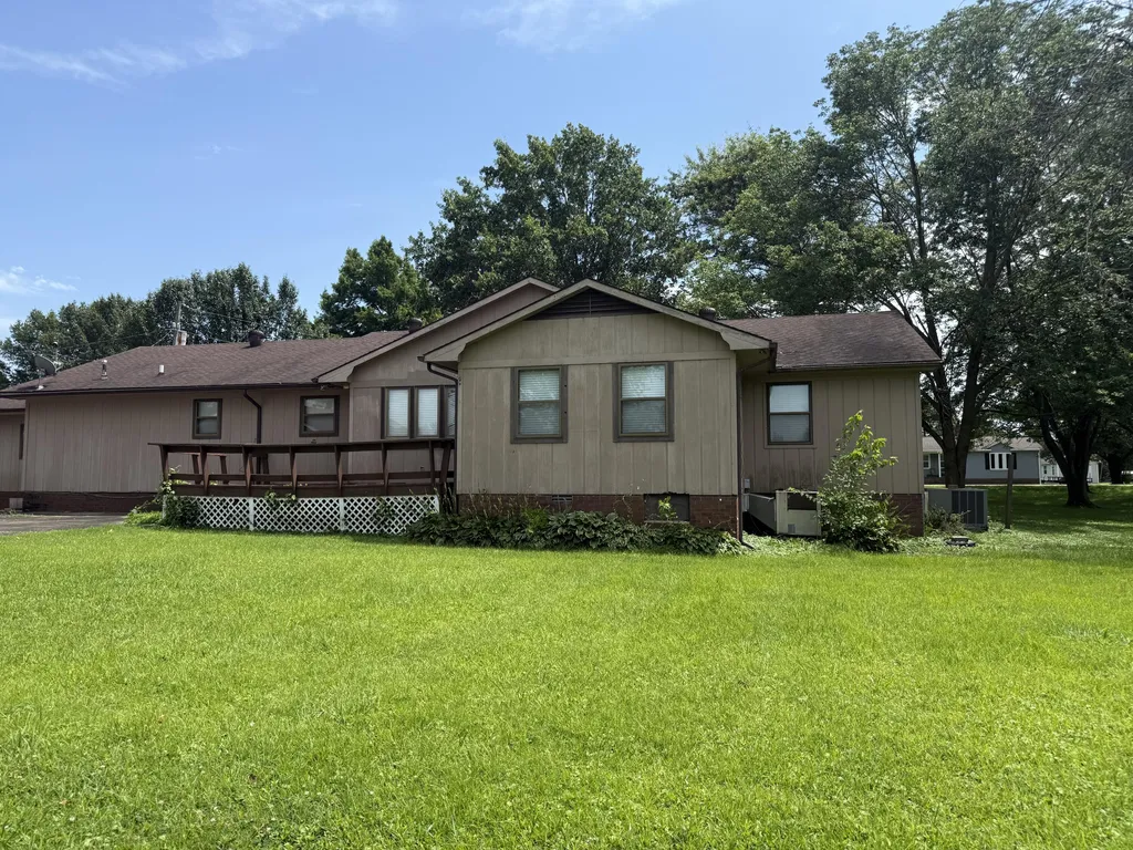 338 Natchez Trace Mayfield KY 42066
