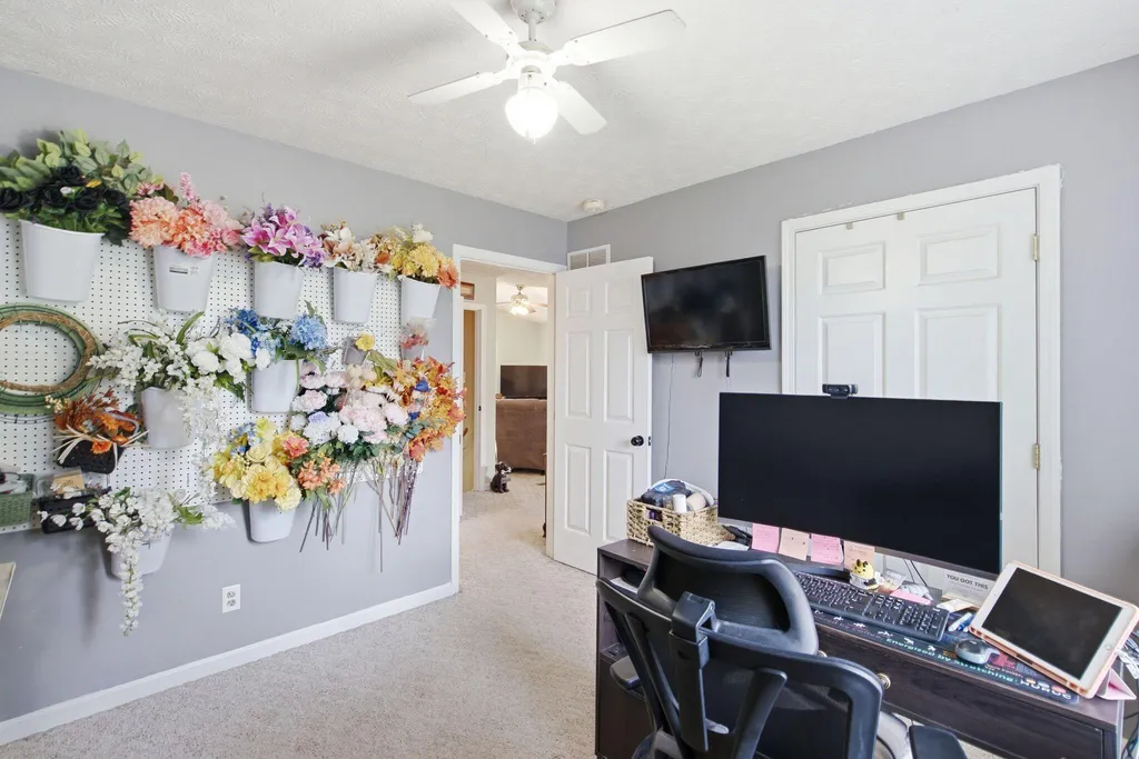 412 Pope Avenue Harrodsburg KY 40330