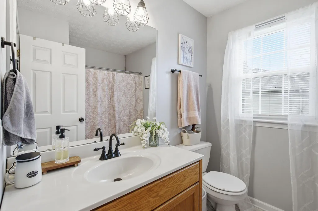 412 Pope Avenue Harrodsburg KY 40330