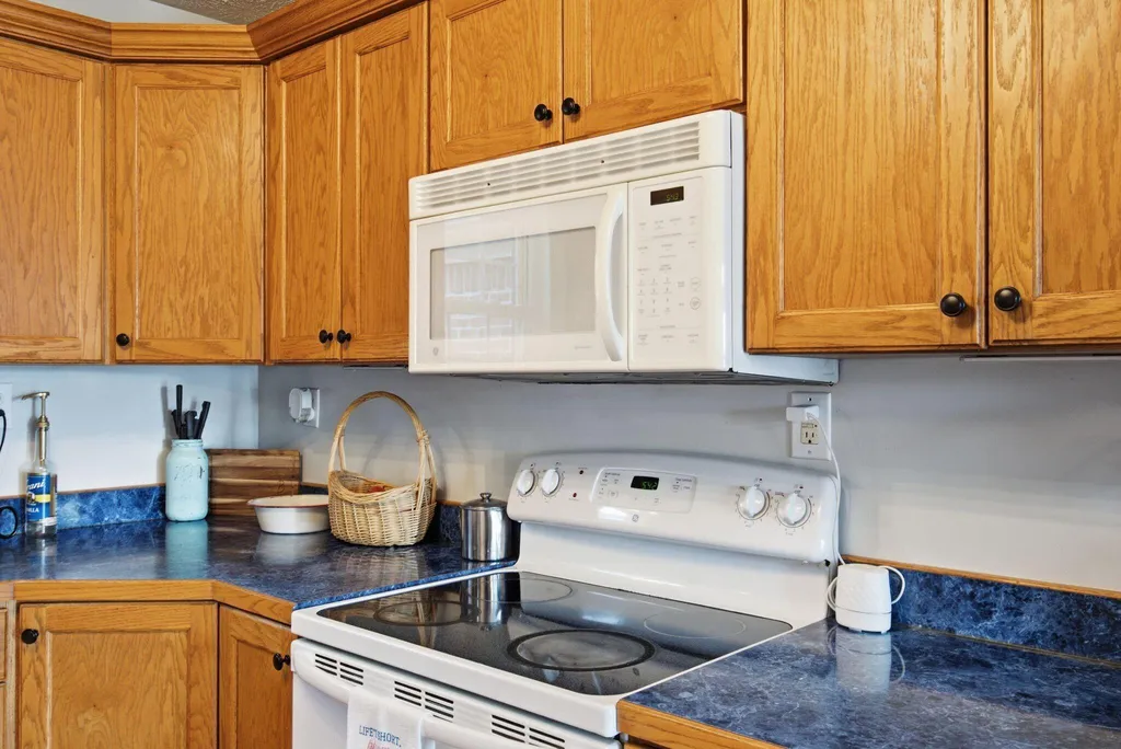 412 Pope Avenue Harrodsburg KY 40330