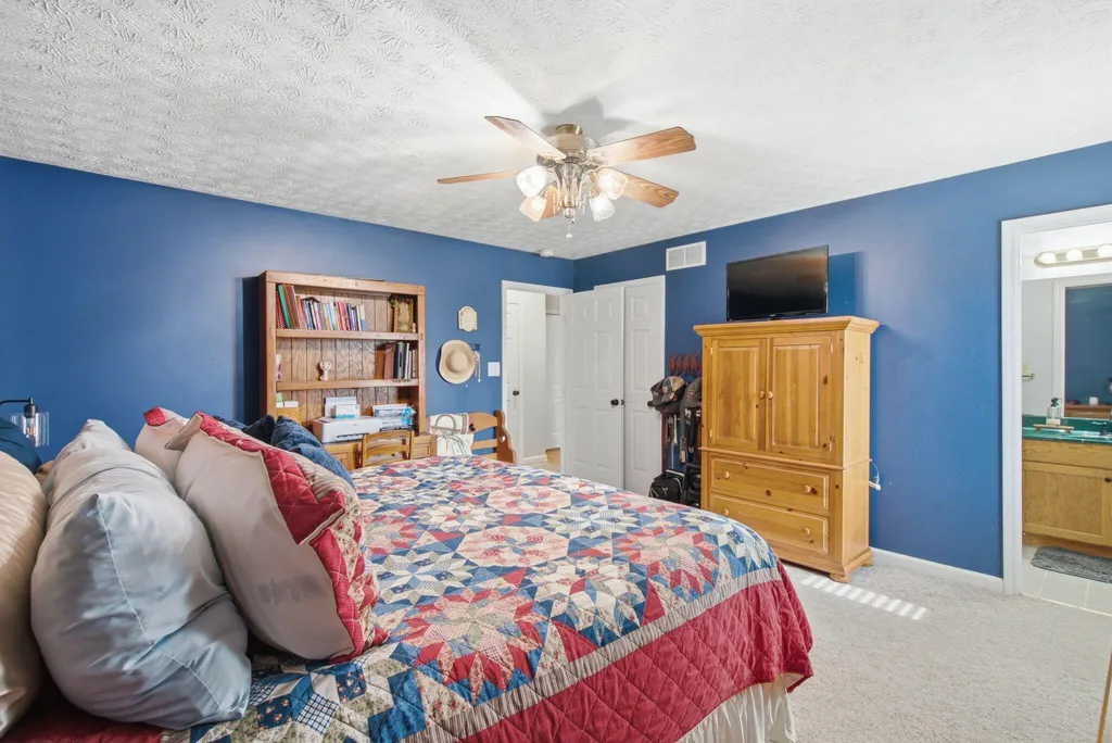 412 Pope Avenue Harrodsburg KY 40330