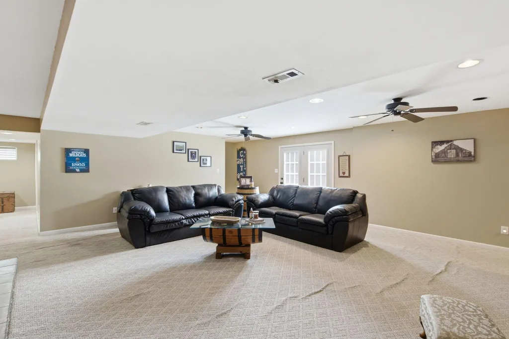 412 Pope Avenue Harrodsburg KY 40330