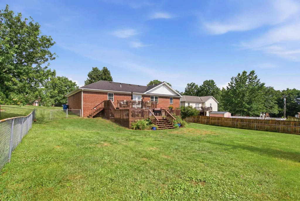 412 Pope Avenue Harrodsburg KY 40330