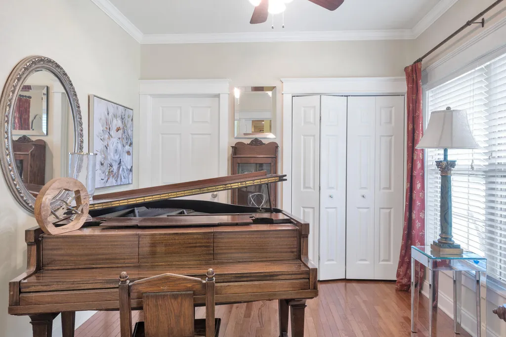 1316 Oak Hill Drive Murray KY 42071