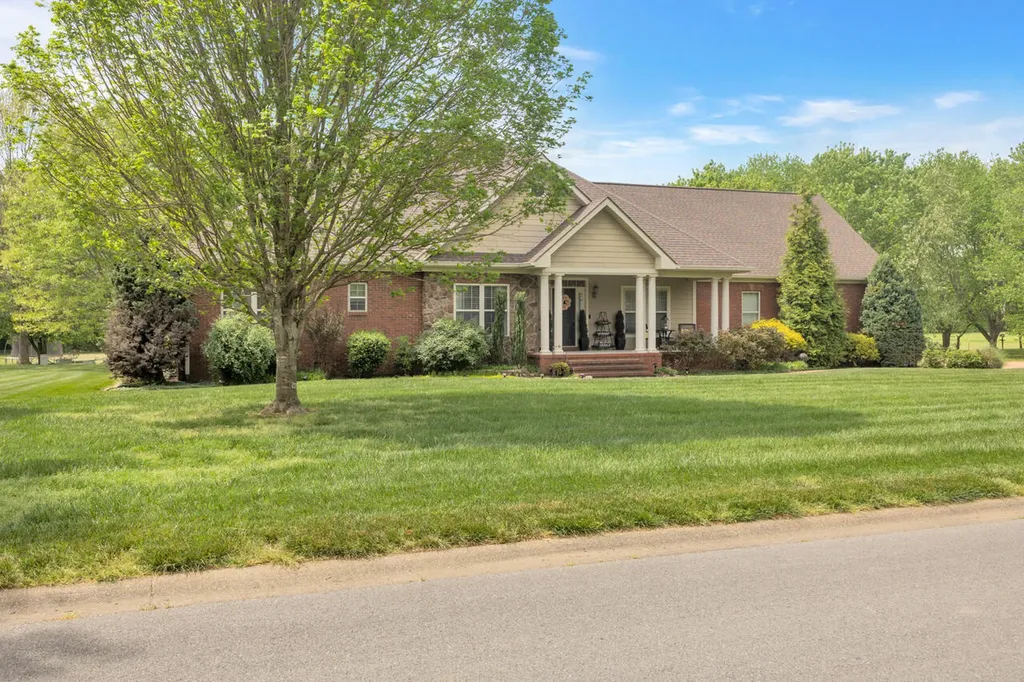 1316 Oak Hill Drive Murray KY 42071