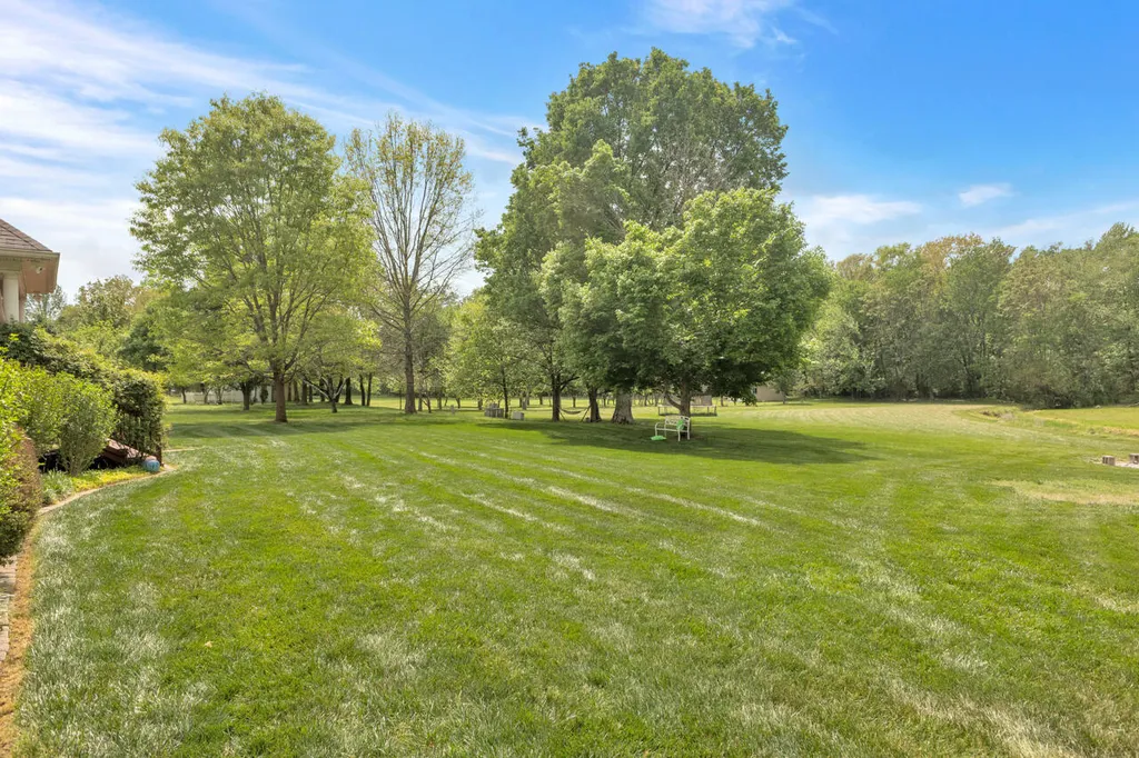 1316 Oak Hill Drive Murray KY 42071
