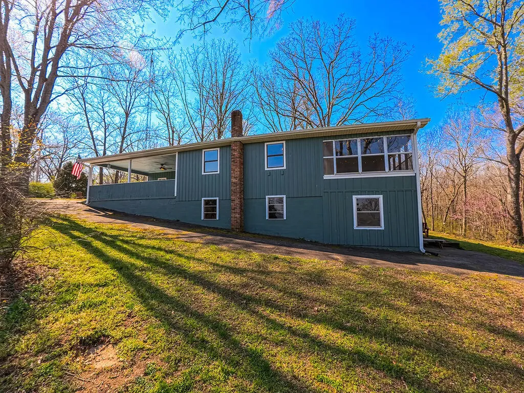 267 Primrose Drive New Concord KY 42076