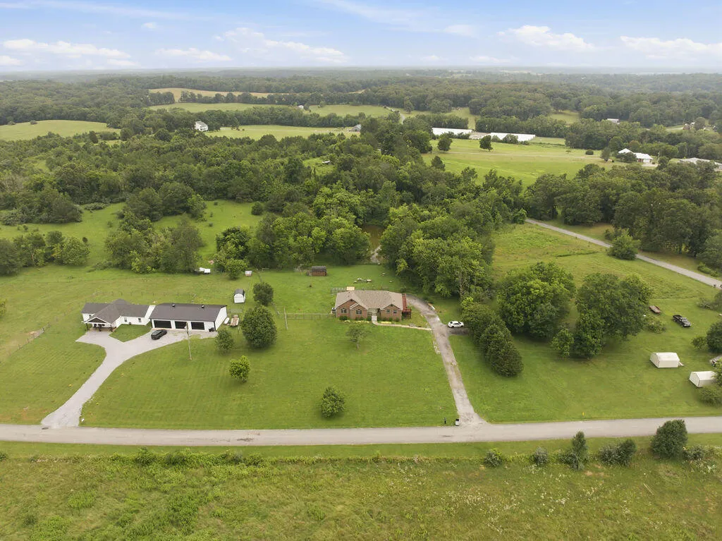 97 Camelot Drive Cadiz KY 42211