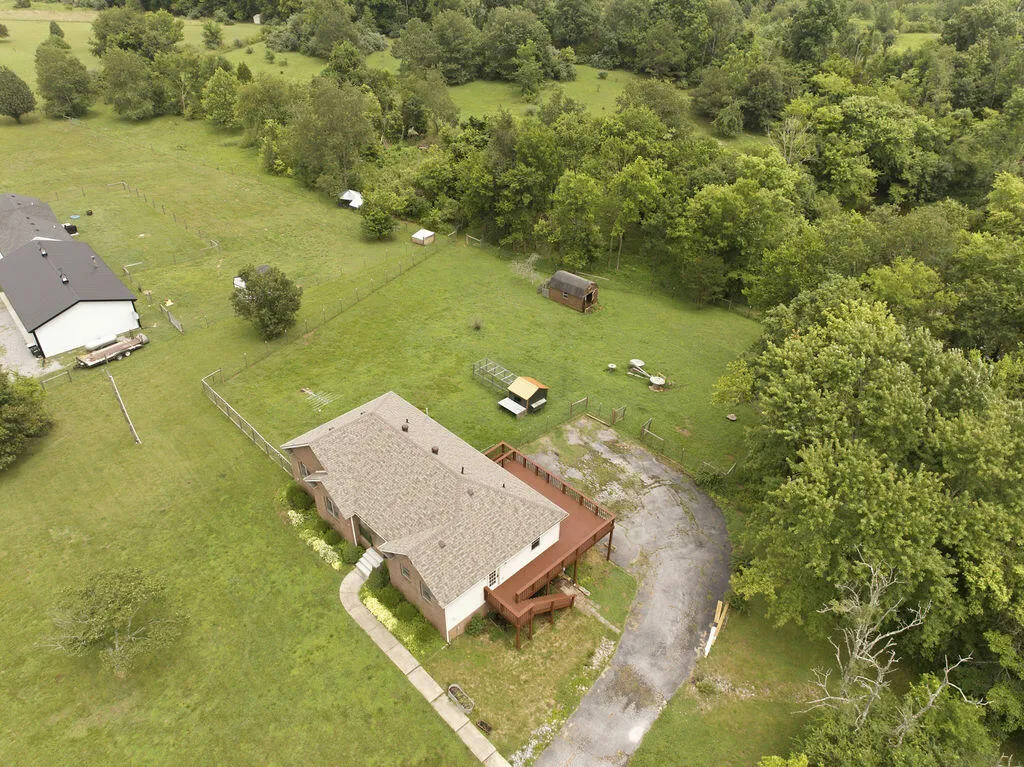 97 Camelot Drive Cadiz KY 42211