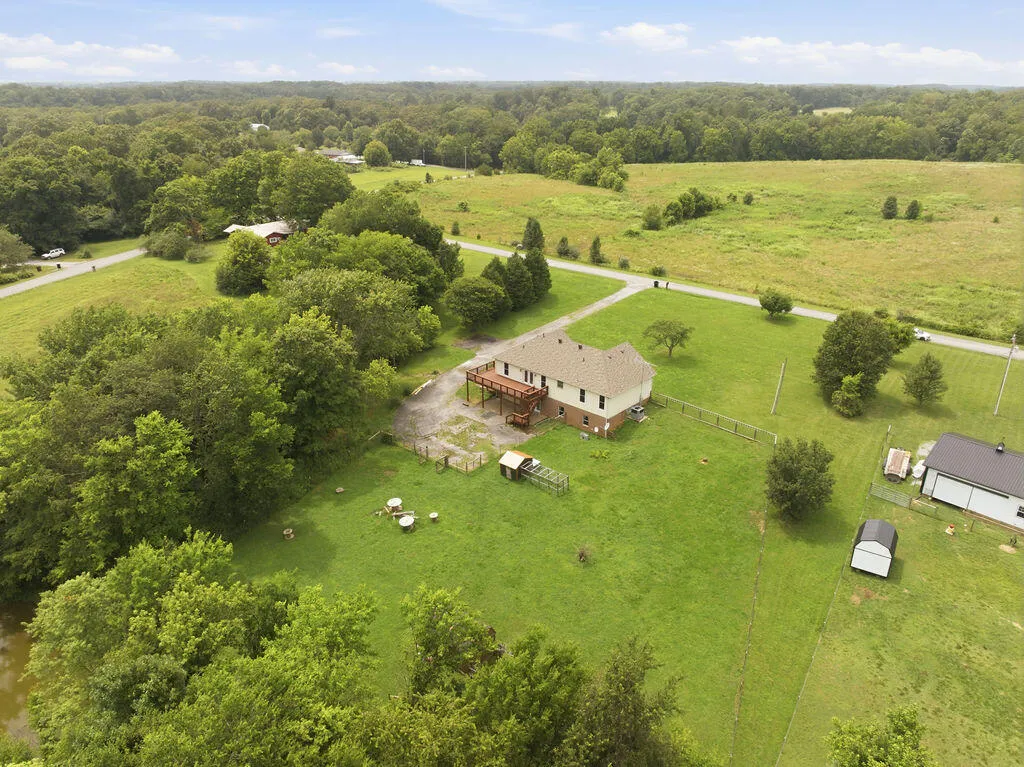 97 Camelot Drive Cadiz KY 42211