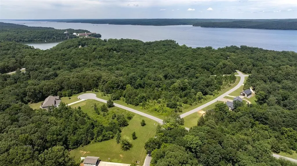 Lot 49 Kirk Ridge Road Murray KY 42071